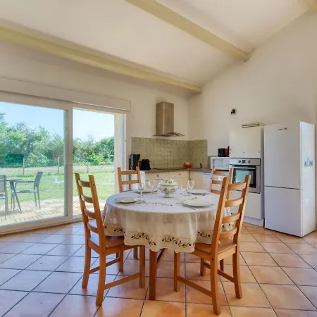 Capucine De Tracanet By Interhome
